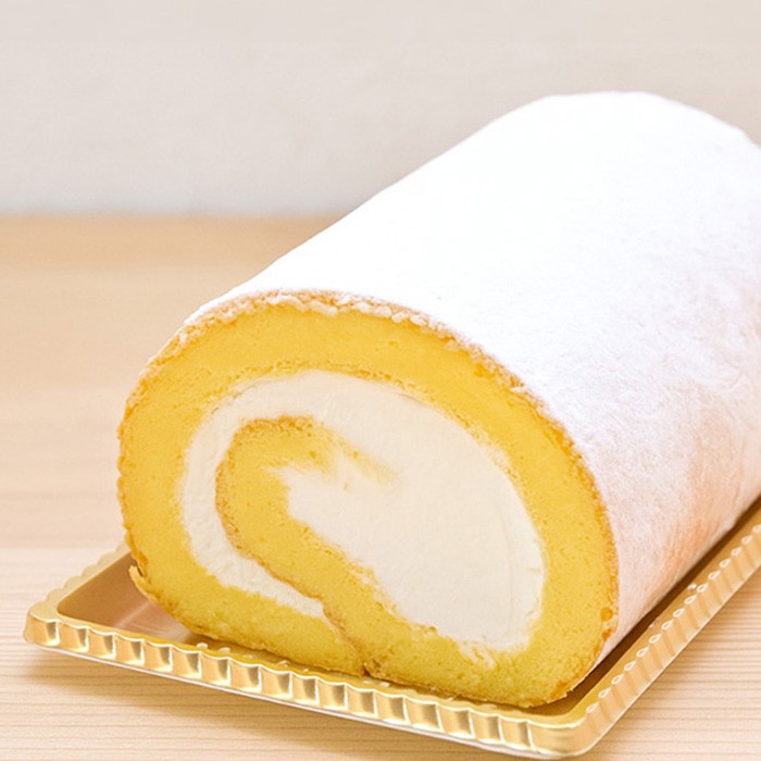 北海道産生クリームを2種類ブレンドした、口どけなめらかなプレーンクリームです。