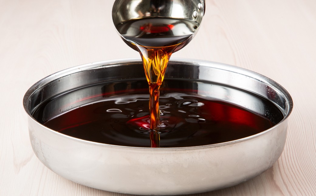 「おおやま」 博多もつ鍋 （ しょうゆ味 ／ 4人前 ）