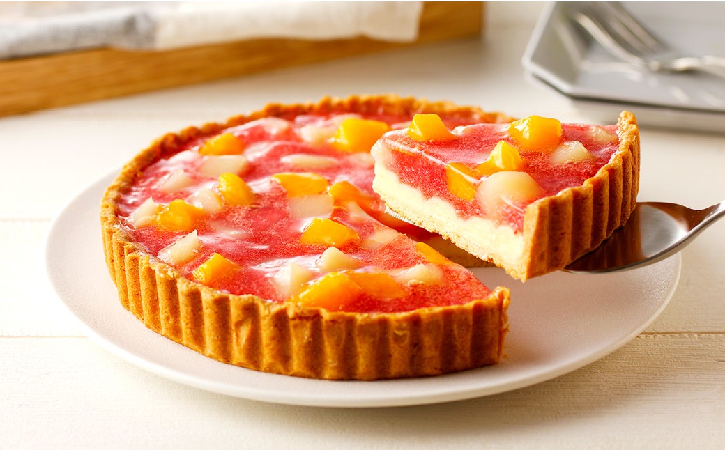 あまおう苺のタルトケーキ 6号（約18cm）4～6人分