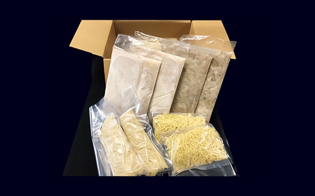 らーめん食べ比べ4食セット ／ とんこつスープ あおさスープ ストレート麺 ちぢれ麺 豚骨