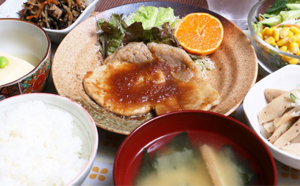 【2名様】 エゾリス君の宿カンタベリー（1泊2食付） 宿泊券