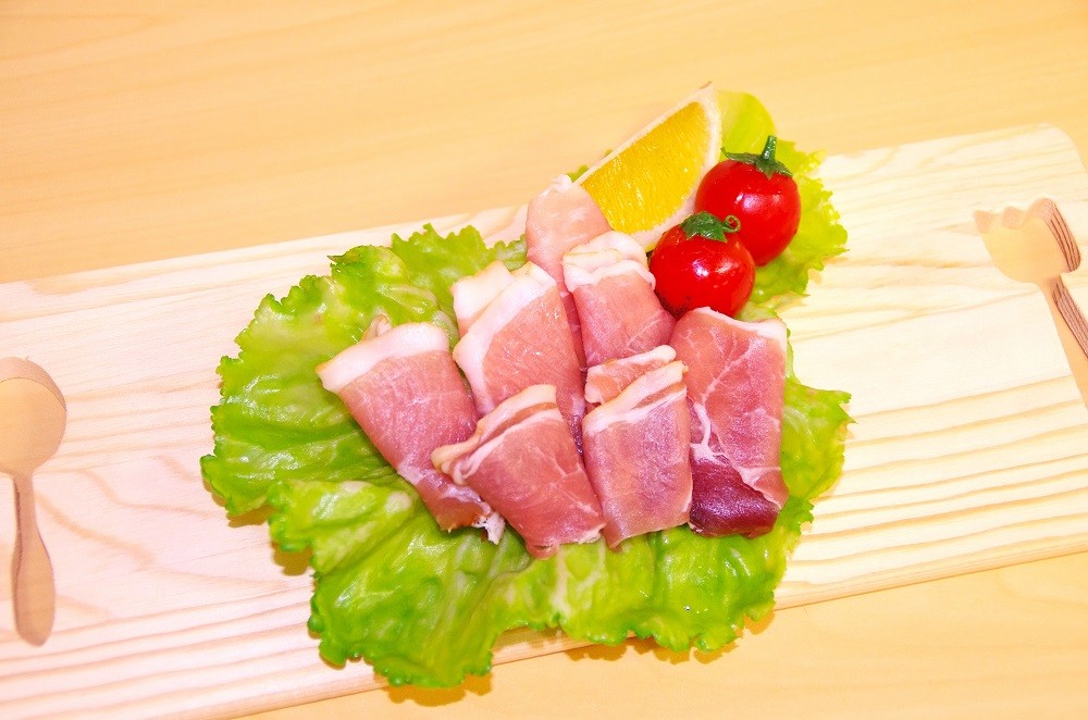 塩分控えめながら素材の深い旨みを引き出しました