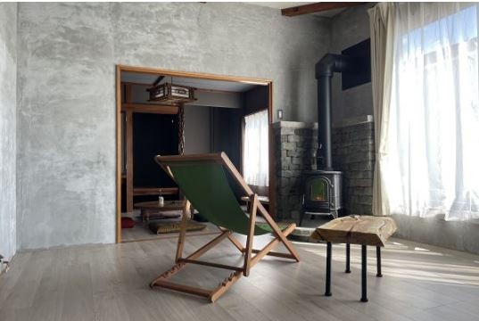 居間　※エアコン付きです！