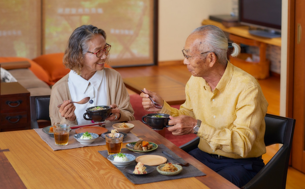 ぶどうの樹 健康応援ごはん たんぱく質が摂れるシリーズ 4食セット