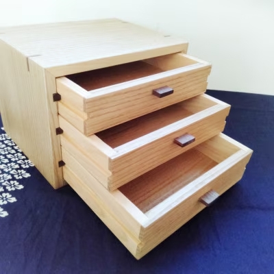 【栗 無垢材】 3段 小物収納ケース 引き出し型 | MIYABI WOODWORKS