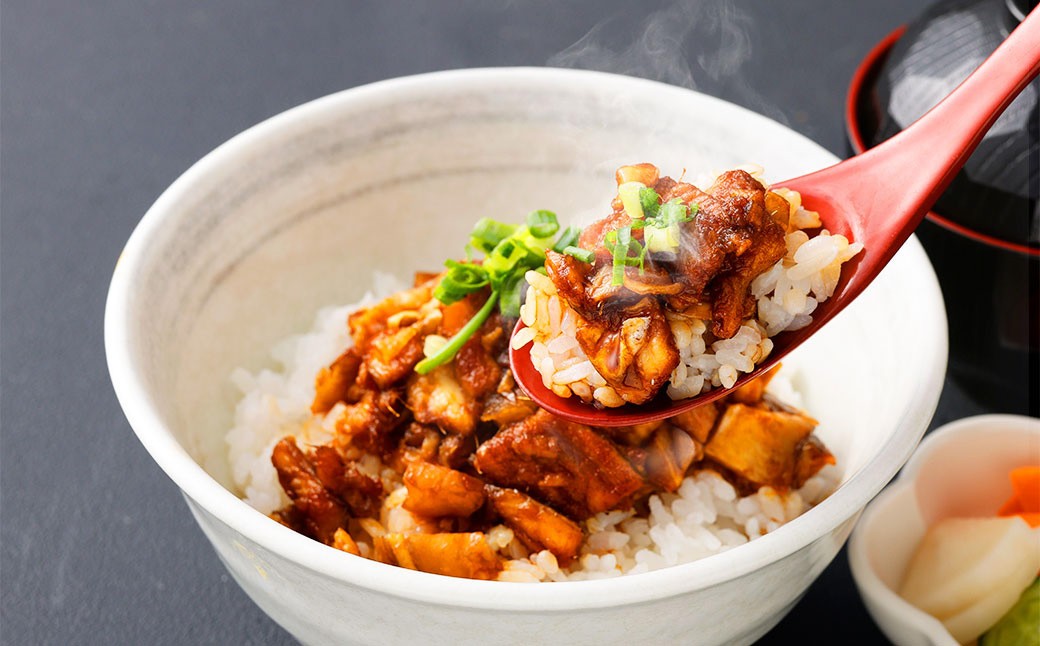 飯田商店 活〆煮穴子一本と刻み穴子のセット