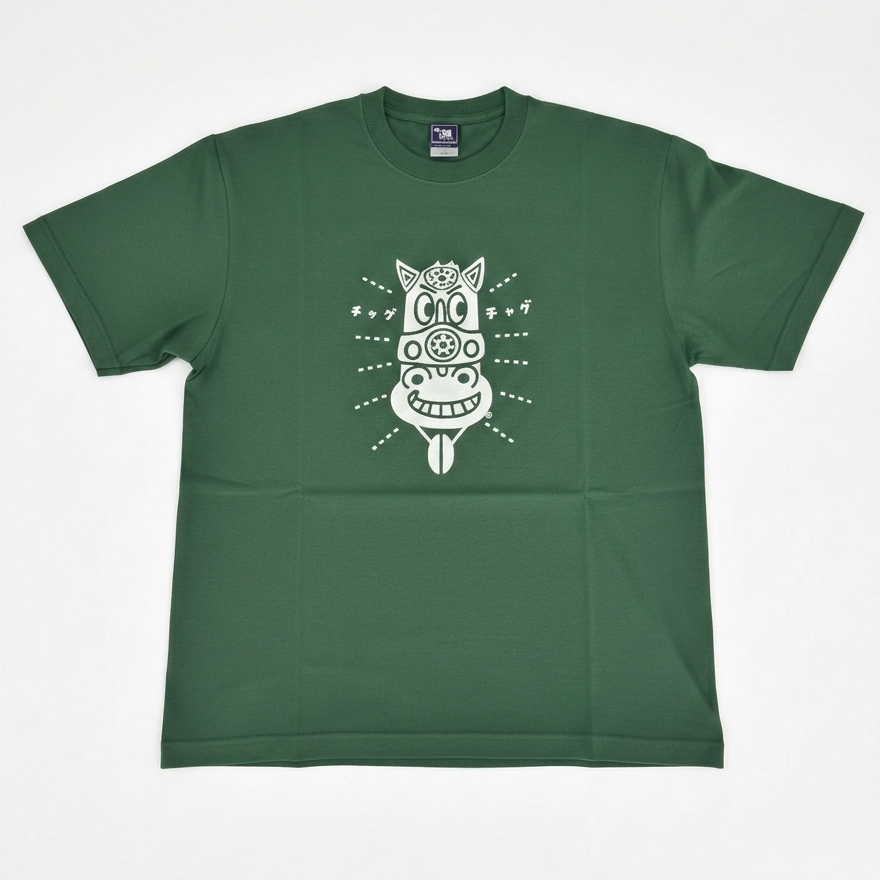 年中使えるTシャツです。