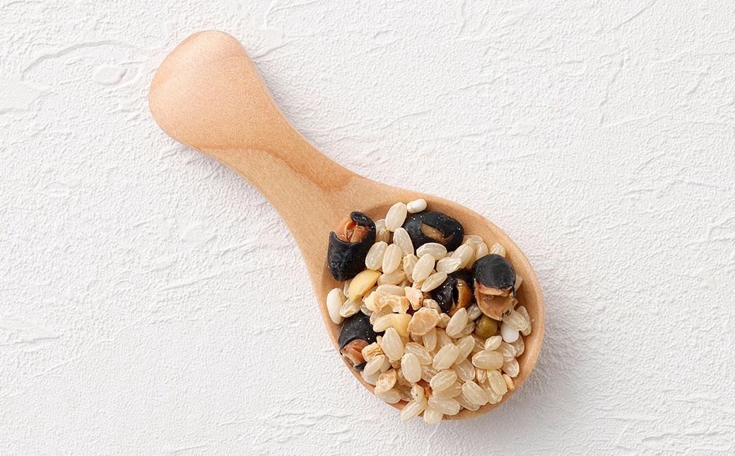 たんぱく質が摂れるやわらか玄米300g×8袋