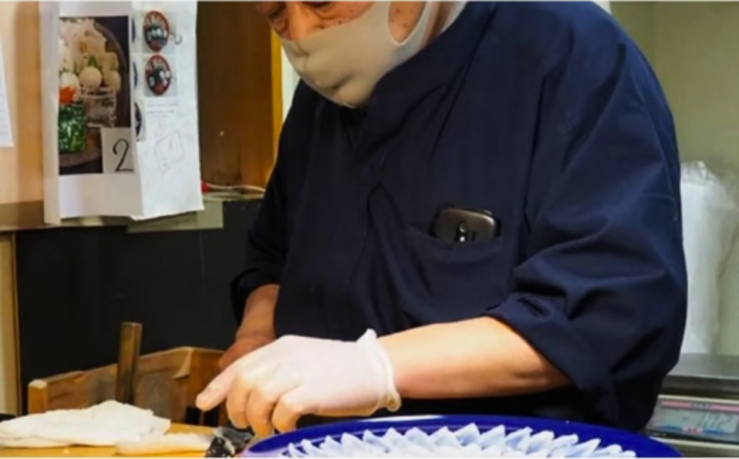 ふぐ 【お祝い】国産とらふぐ刺身 鶴盛り 2〜3人前 [冷蔵] ふぐ フグ 河豚 とらふぐ トラフグ とら河豚 皮 湯引き