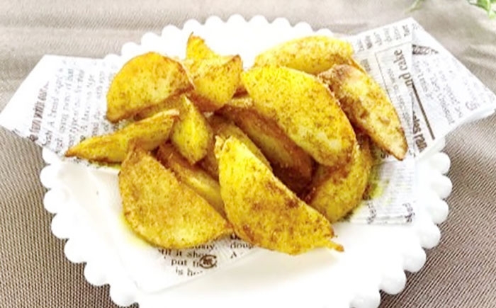 稲沢市の金時生姜パウダーと12種類のスパイスが入った料理に合わせやすいカレー粉！