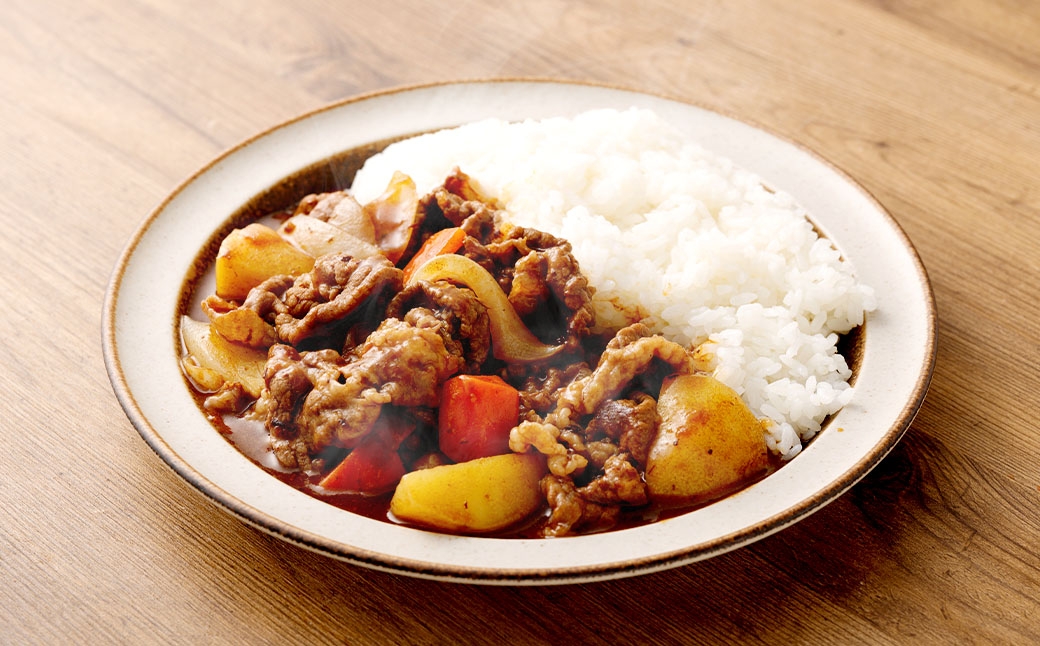 くまもと黒毛和牛プレミアム和王 切り落とし 計約1kg