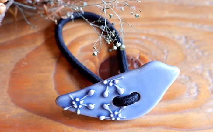 砥部焼 磁器 髪飾り ヘアアクセサリー ヘアゴム ゴム かわいい おしゃれ 鳥