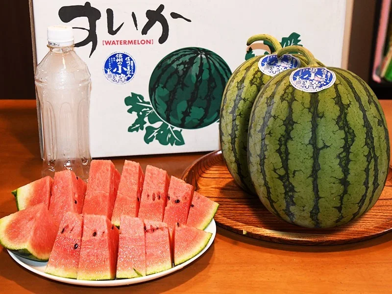 スイカの名産地の信州波田産。南原ファーム拘りの厳選スイカ。