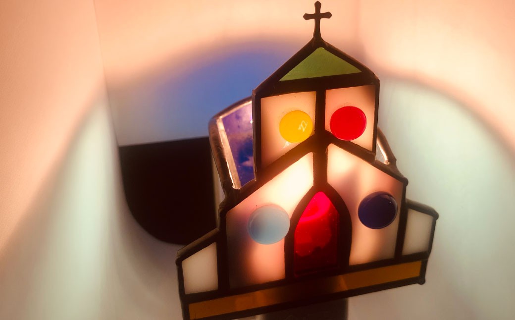 教会おやすみランプ 1個 ／ ステンドガラス インテリア 雑貨 照明 オシャレ 小物 家具 長崎県 長崎市