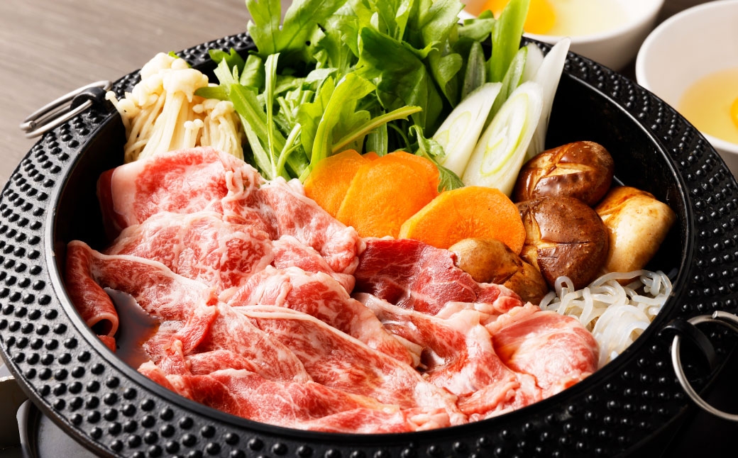 くまもと黒毛和牛プレミアム和王 すき焼き用 （ 肩ロース ） 約800g （ 約400g × 2 ）