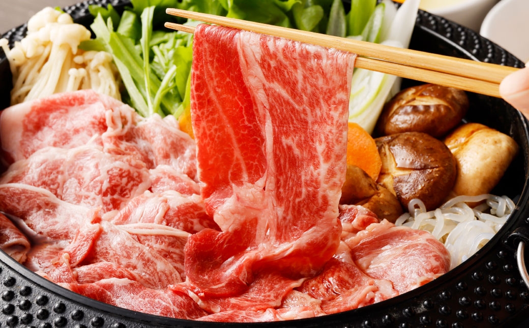 くまもと黒毛和牛プレミアム和王 すき焼き用 （ 肩ロース ） 約800g （ 約400g × 2 ）