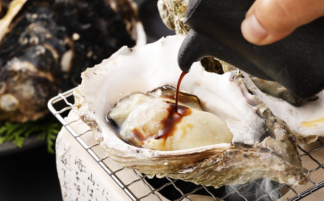 【指定日時必須】戸石産 岩牡蠣 計約3kg（生食用／カキナイフ付き）