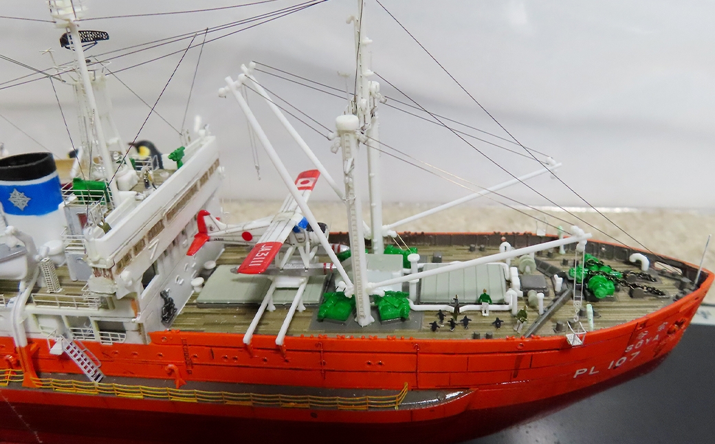 宗谷第3次観測隊南極観測船1/350完成品ハセガワベースプラモデル