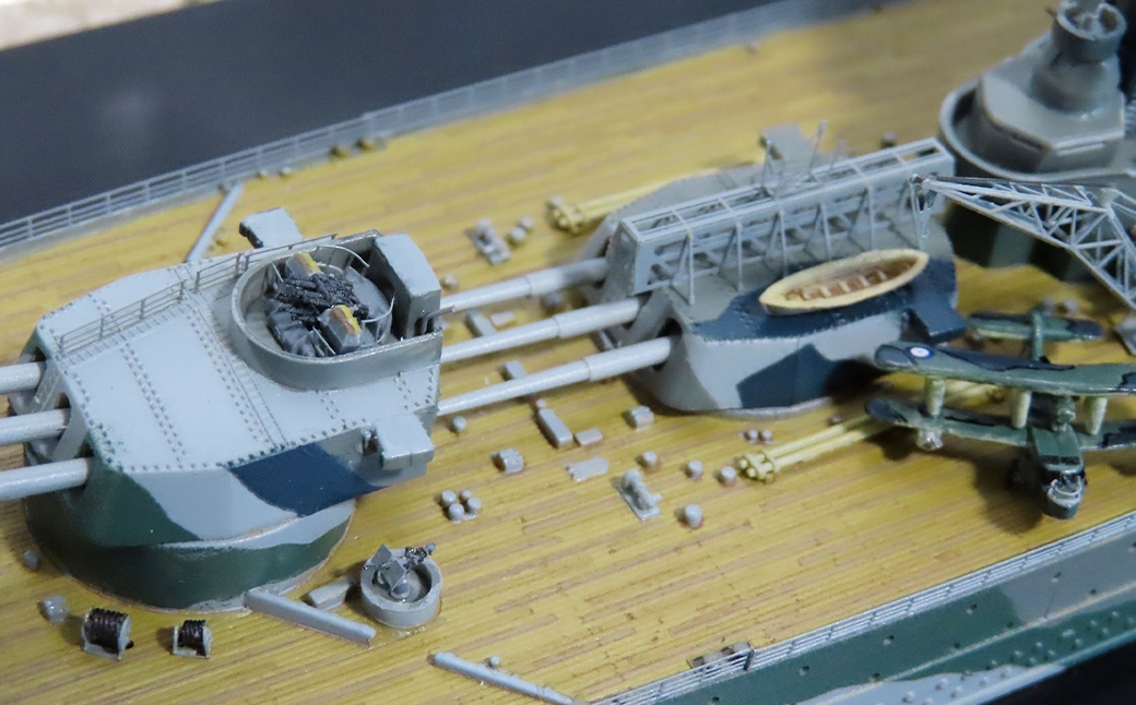 プロプラモデラーが作る！一点物イギリス海軍戦艦ロドニー1/700トランペターベースプラモデル