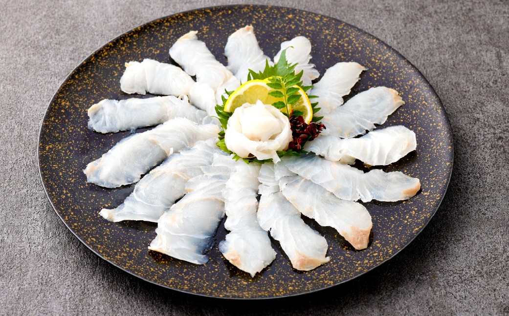 A4028 活け越し神経締めで白く輝く「白皇鮃（はくおうひらめ）」刺身セット