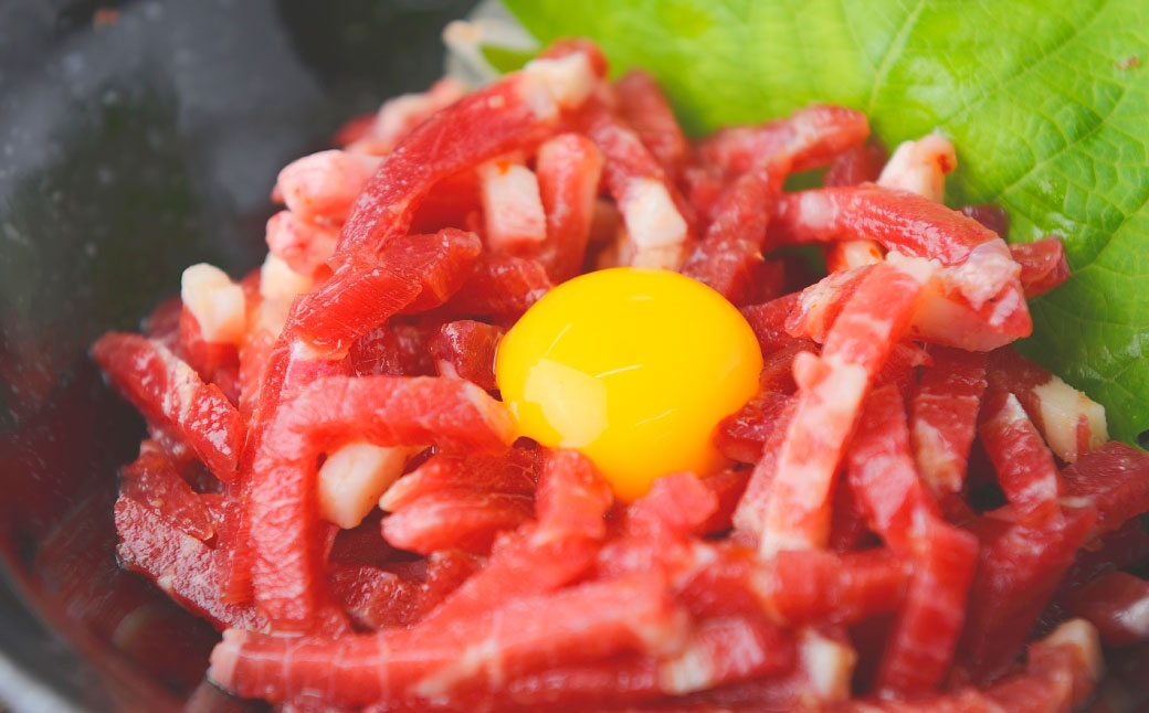 国産 ユッケ 馬刺し 約600g ユッケのたれ付き