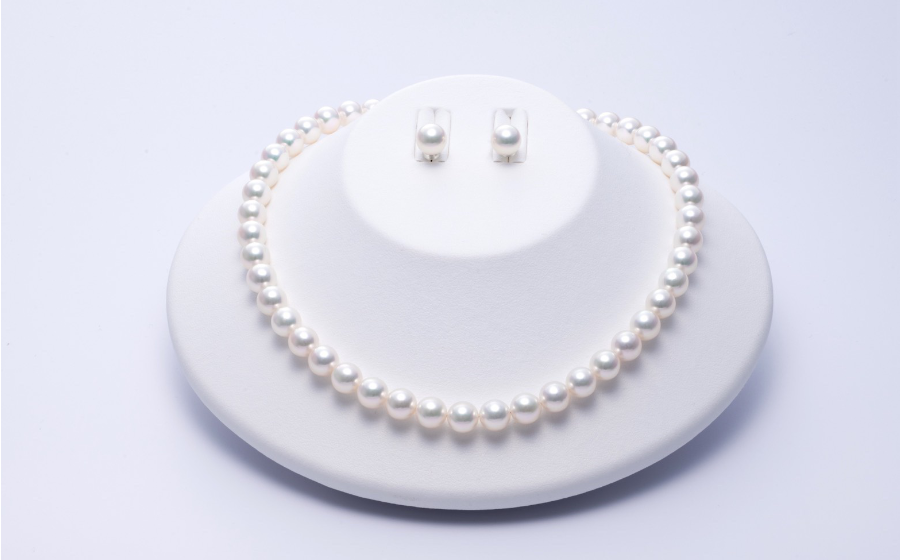 花珠真珠 最高ランク 大珠パール ネックレスとピアス