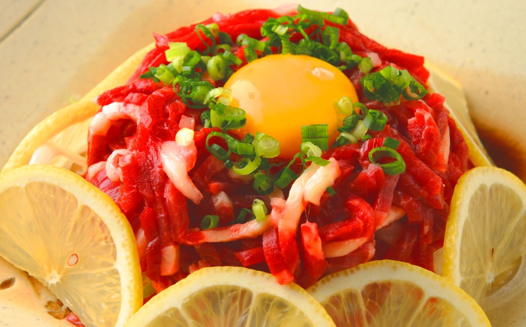 国産 ユッケ 馬刺し 約250g ユッケのたれ付き