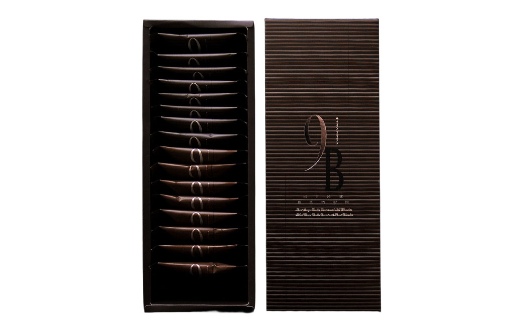 9B （ ナインブラウン ） チョコレートクッキー 16枚入り