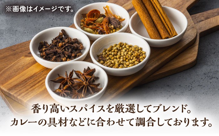 【6回定期便】薬膳スパイスチキンカレー 4食（200g×4） /自然庵 [UCQ005] カレー レトルトカレー 鶏肉 鶏 チキ