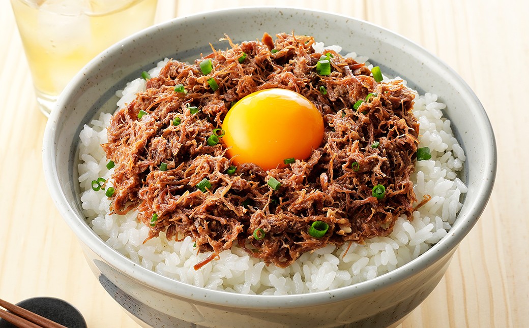 調理例「そのままご飯で♪コンビーフ丼」