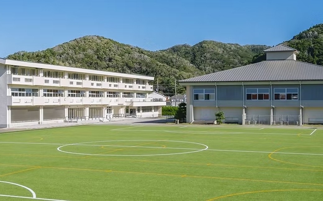 【貸出・返却場所】小湊さとうみ学校（千葉県鴨川市内浦 1891-1）