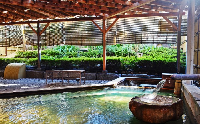 観水庭こぜにや　一泊二食付きペア宿泊券_T2600126