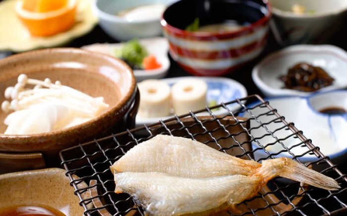 観水庭こぜにや　一泊二食付きペア宿泊券_T2600126