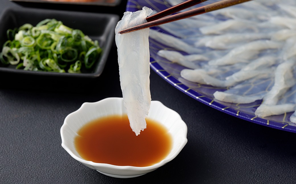 戸石産とらふぐ刺身＆鍋用アラ／昆布セット