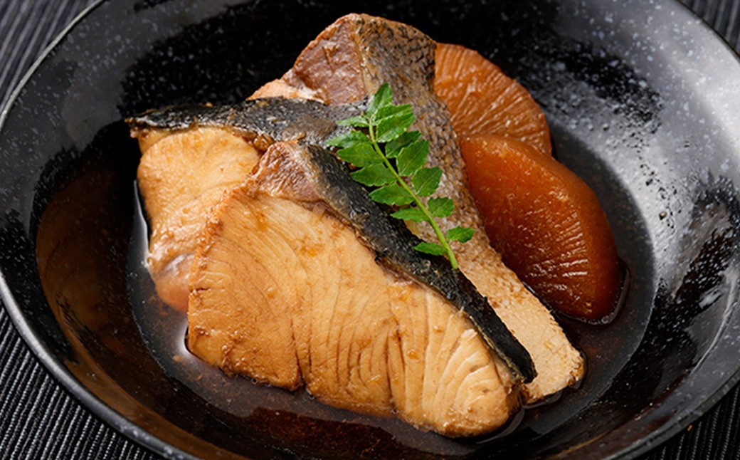 長崎産養殖ぶり骨取り切身(無塩) 約30g×10切×3P