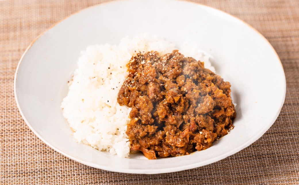 障がいのある人たちの「おいしいカレーを食べてほしい」という熱意が込められています。