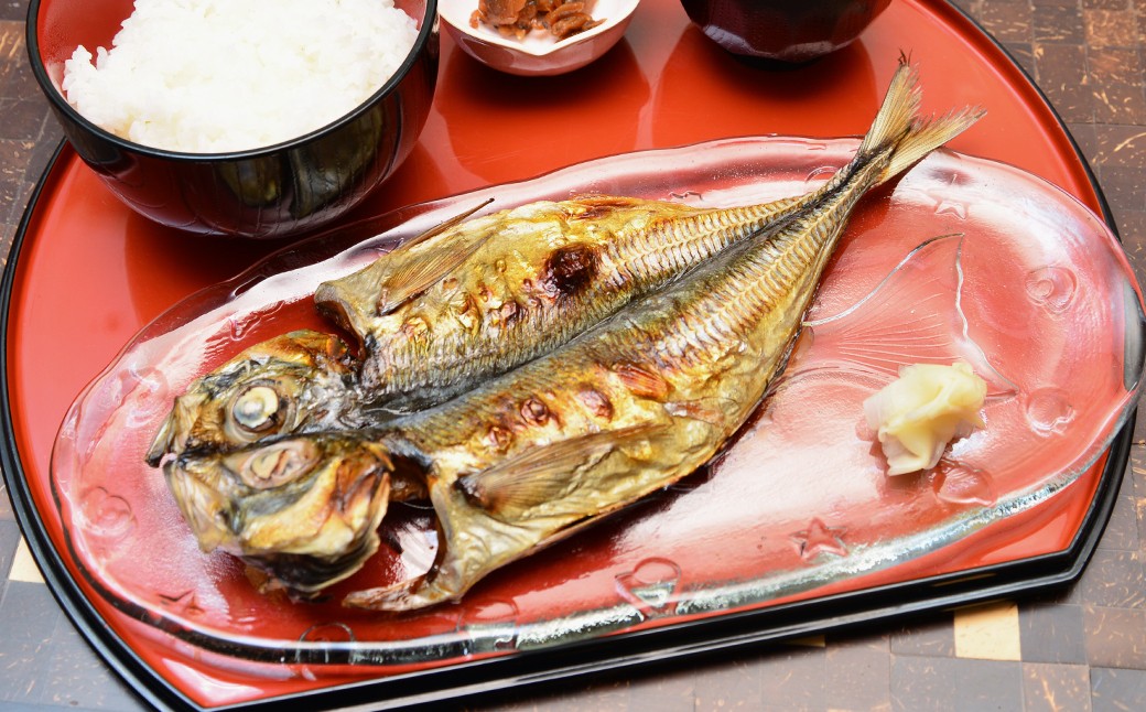 極味のひもの魚水の人気メニュー『とろあじ定食』