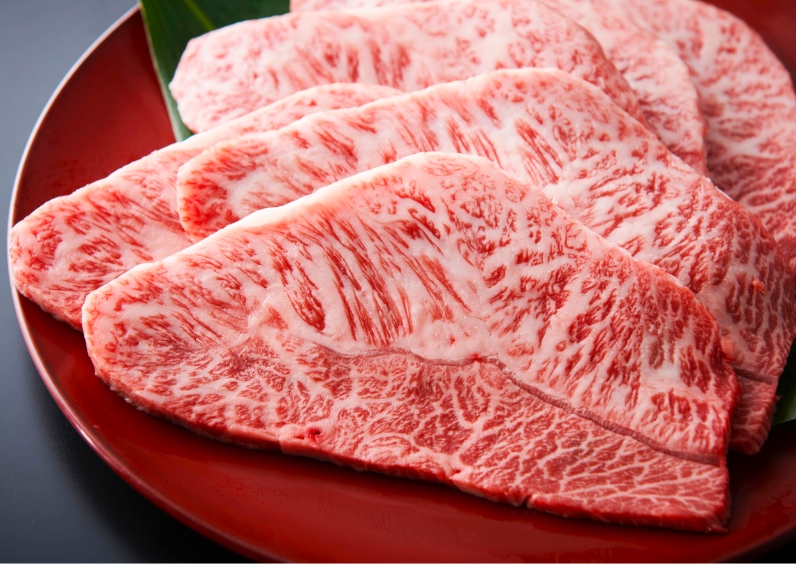 和歌山県有田川町の黒毛和牛「熊野牛」 特選ミスジ(希少部位)
