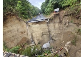 令和8年台風25号