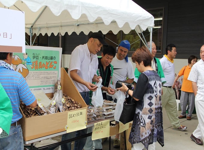 コロナウイルス対策応援プロジェクト 逆境を乗り越え 伊豆市は再び動き出す 伊豆 市再始動のために皆様の力をお貸しください ふるさと納税のガバメントクラウドファンディングは ふるさとチョイス