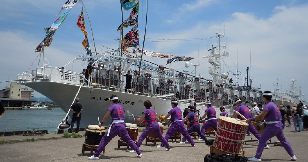 洋上で頑張る『イカ釣り船団』を応援したい！｜ふるさと納税の