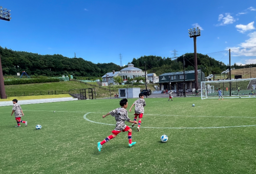 小坂田公園サッカー場のプレー環境を向上させ、地元・塩尻のサッカー