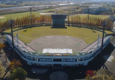 砺波市野球場のスコアボードをフルカラーＬＥＤ表示に！子どもたちの憧れとなる野球場を目指して