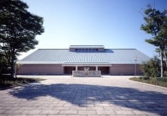 荻須高徳の貴重な絵画を顕彰美術館へ　ー郷土の画家作品を未来へ繋ぐためにー