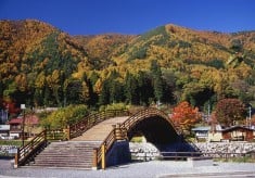 「旅人には感動を、子供には笑顔を」木曽の大橋と公園を未来へつなぐプロジェクト