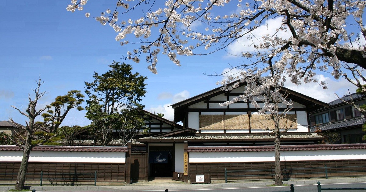 酒田に唯一残る江戸時代の町屋造「旧鐙屋」を修理し次世代に引き継ぎ