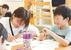 不登校になっても、学びもつながりもあきらめない。誰もが通える学校外の学び場を広げます