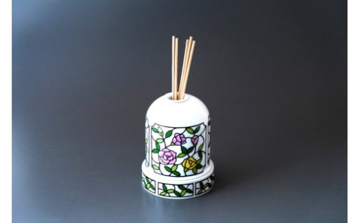 有田焼フレグランススタンド（灯なし）ビートロ薔薇