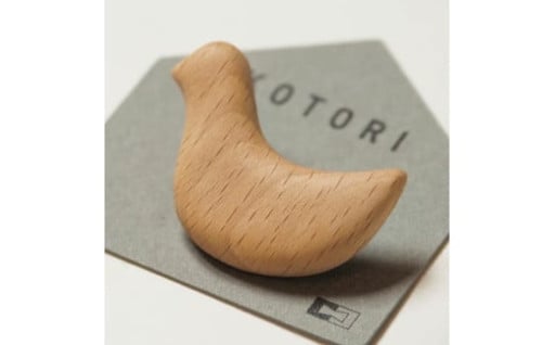 【選べる種類】KOTORIブローチ （ブナ / カリン）