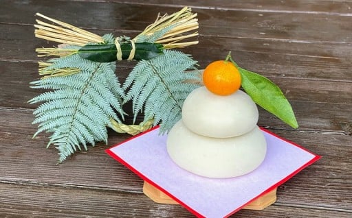 年末発送　しめ縄と鏡餅、みかんと敷紙お正月セット